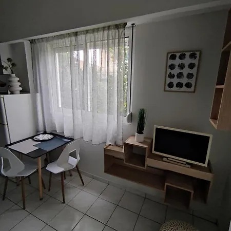 D&d Studio Appartement Pírgos